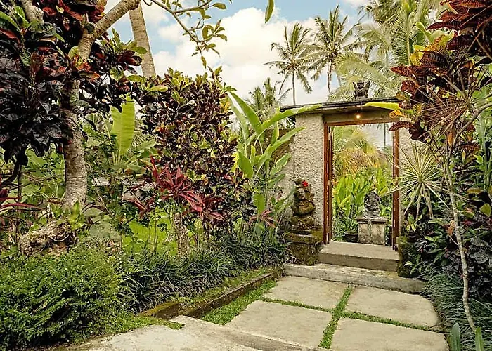 Keraman Ubud ロッジ Kelusa